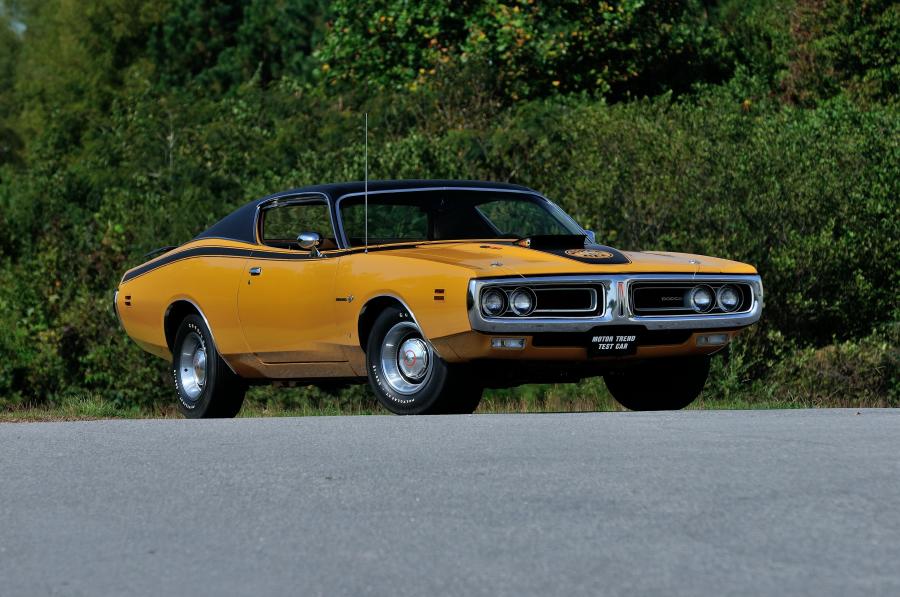  Dodge Charger Super Bee Hemi 1971 года  (фото 11 из 20)